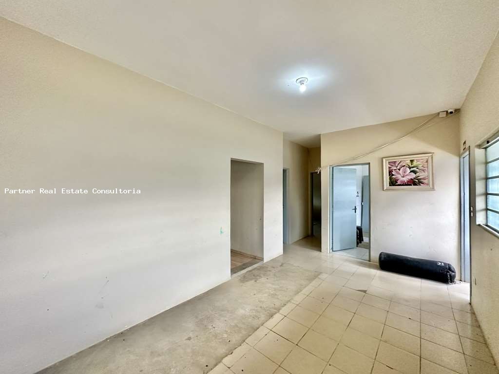 Prédio Inteiro à venda com 10 quartos, 2000m² - Foto 13