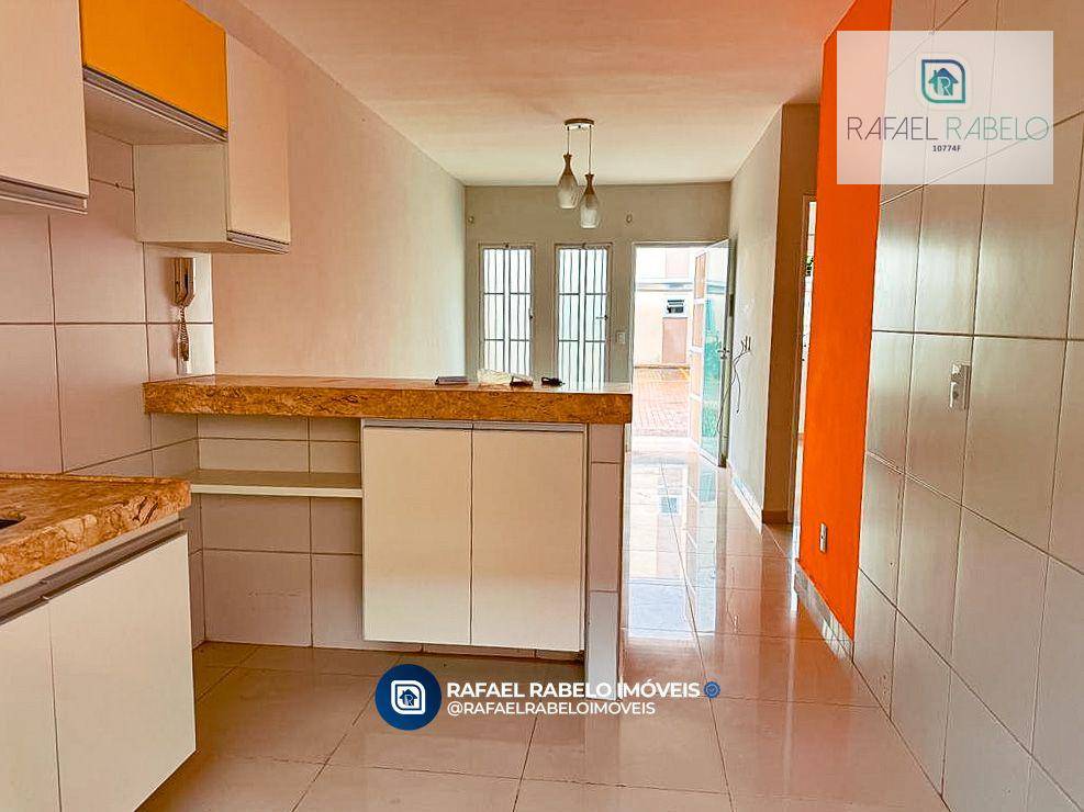 Casa de Condomínio à venda com 2 quartos, 64m² - Foto 4