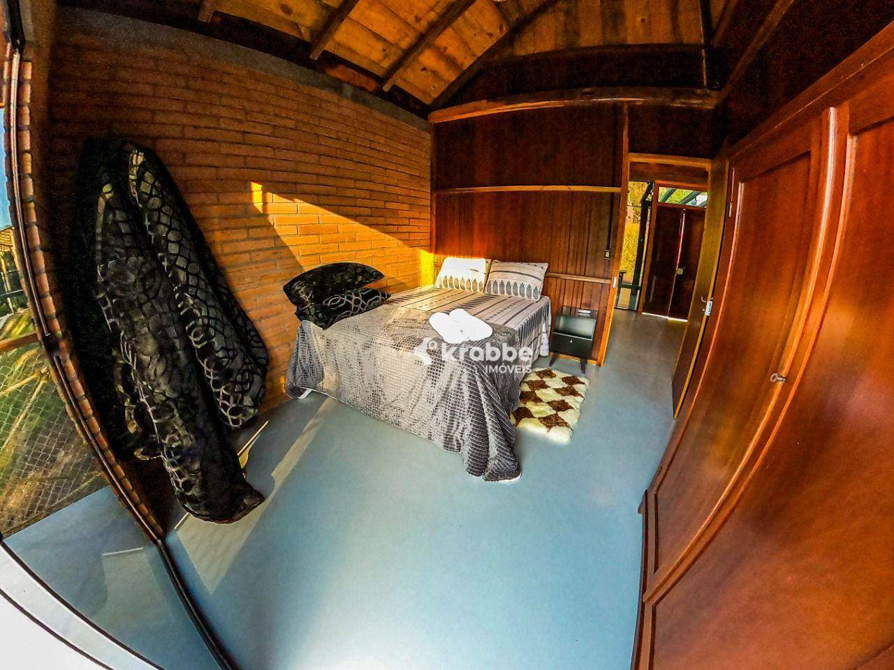 Casa à venda com 2 quartos, 108m² - Foto 8