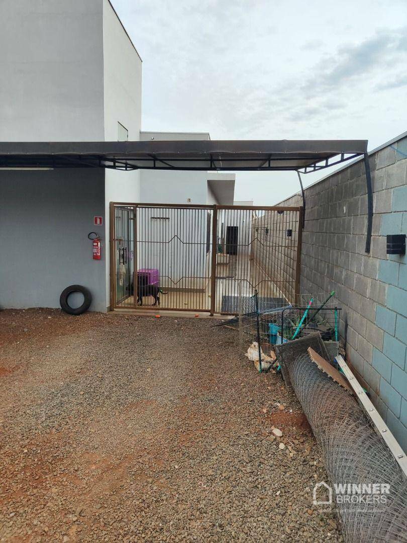 Chácara à venda com 4 quartos, 666m² - Foto 23