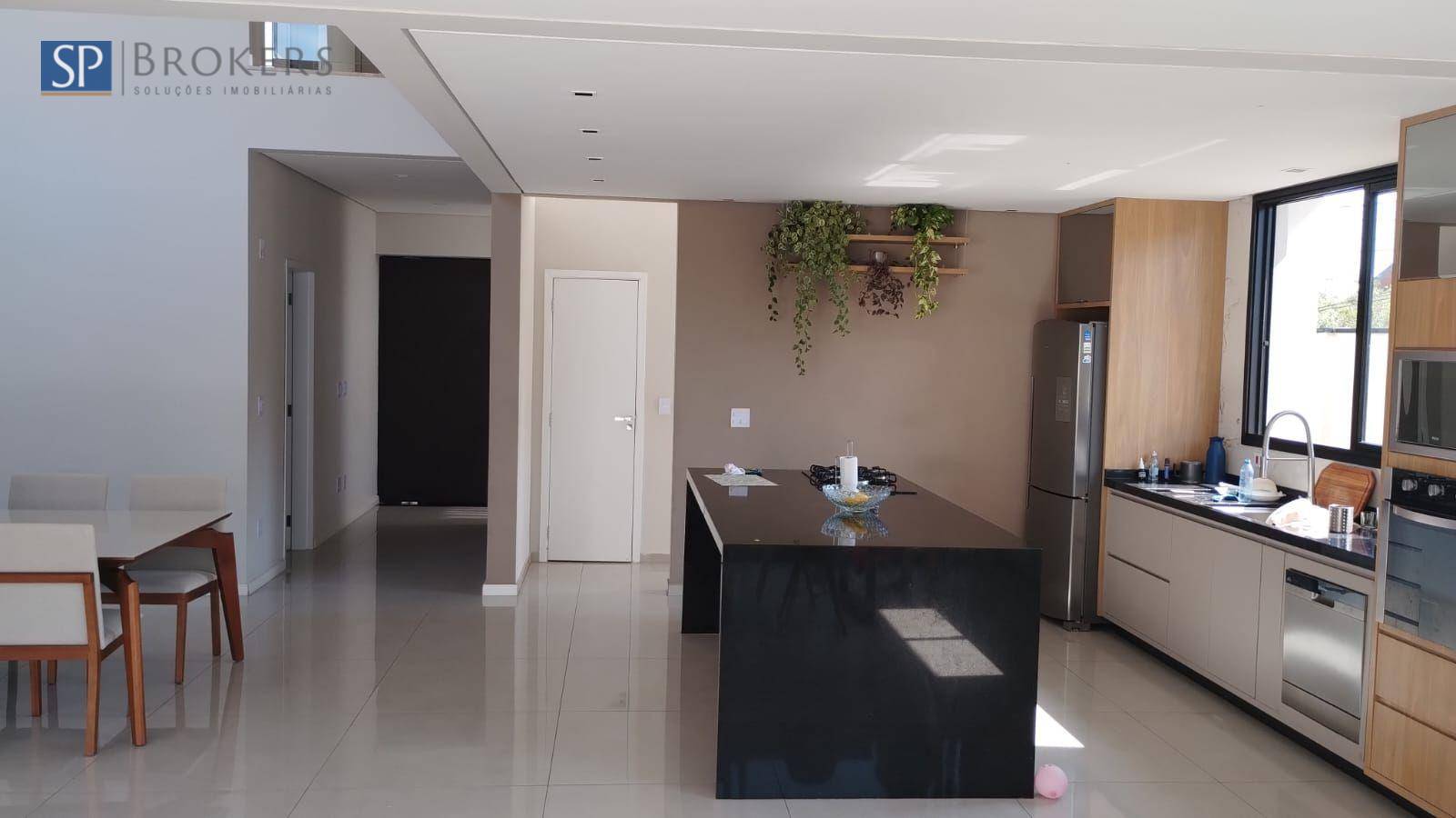 Casa de Condomínio à venda com 3 quartos, 303m² - Foto 9