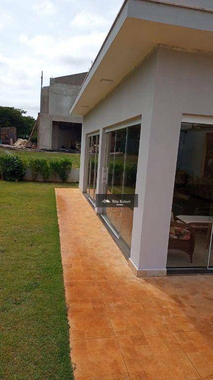 Casa de Condomínio à venda com 3 quartos, 250m² - Foto 27