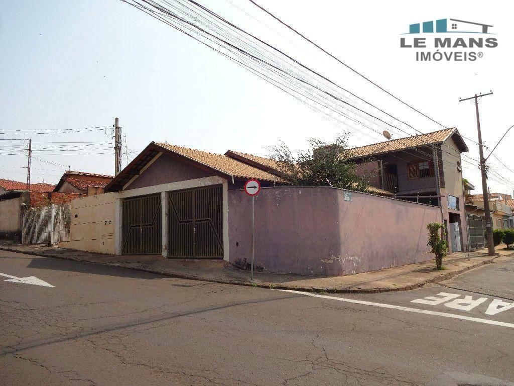 Casa à venda com 3 quartos, 170m² - Foto 1