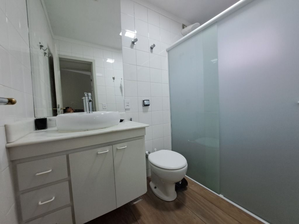 Apartamento à venda com 3 quartos, 105m² - Foto 8