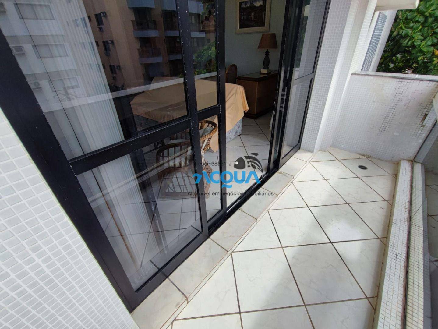 Apartamento à venda com 3 quartos, 167m² - Foto 4