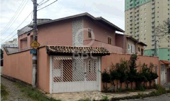 Sobrado à venda com 3 quartos, 270m² - Foto 1