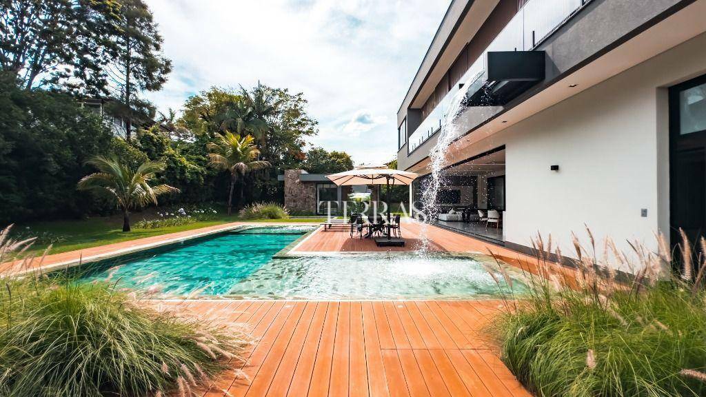 Casa de Condomínio à venda com 5 quartos, 900m² - Foto 2