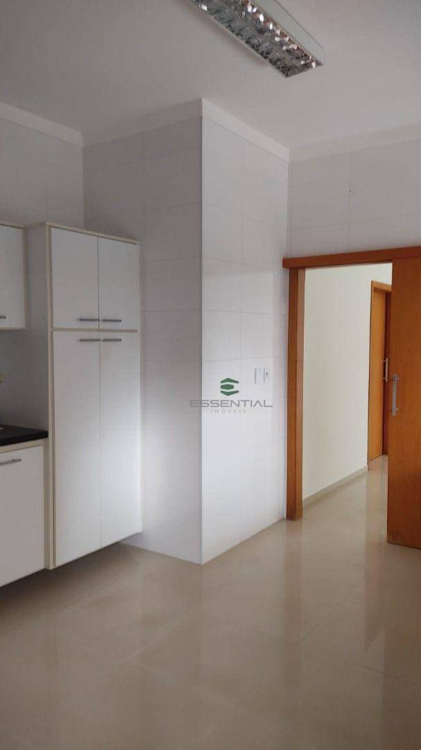 Casa de Condomínio à venda com 3 quartos, 220m² - Foto 9