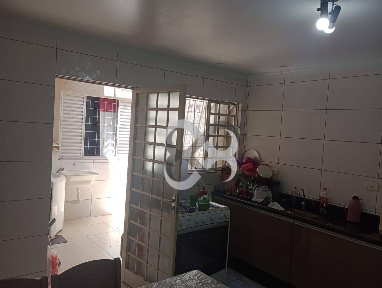 Casa à venda com 2 quartos, 90m² - Foto 27