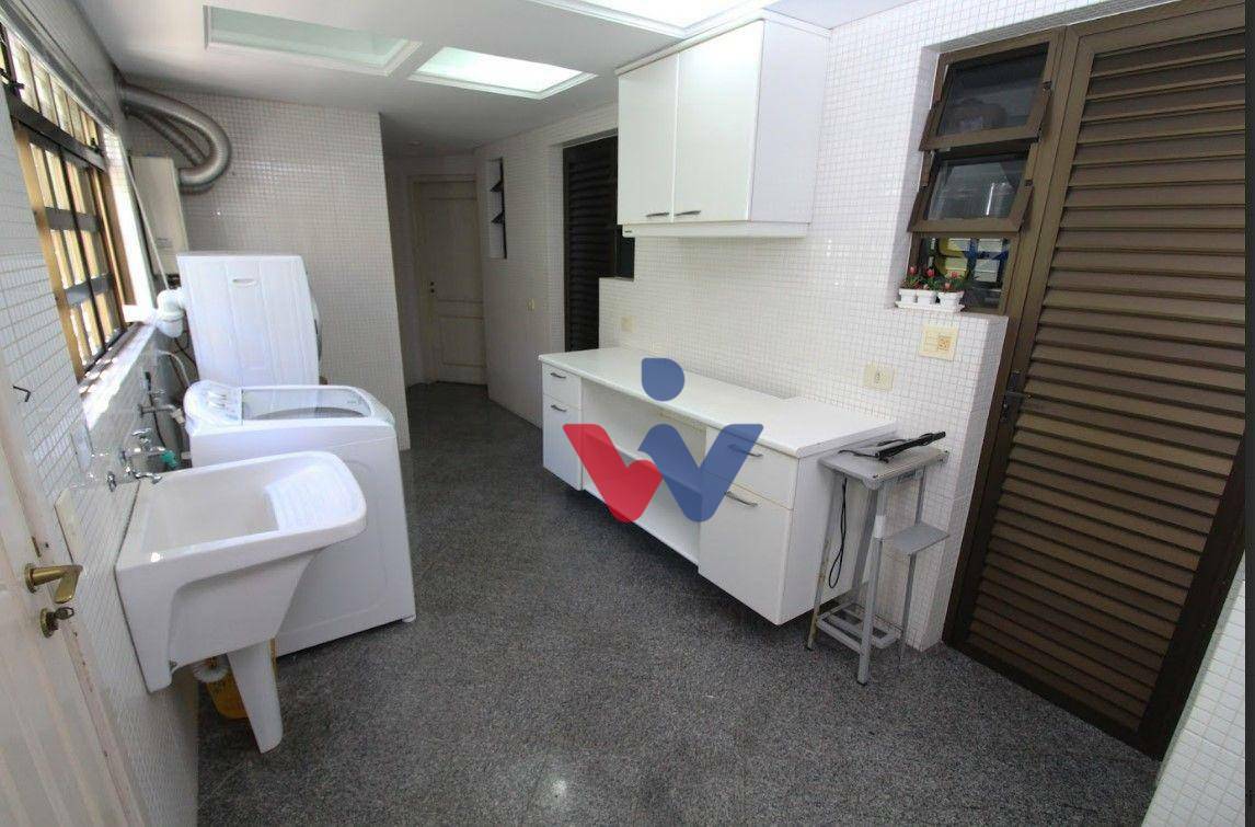 Sobrado à venda com 5 quartos, 618m² - Foto 30