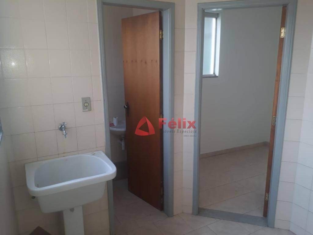 Apartamento à venda com 4 quartos, 140m² - Foto 20