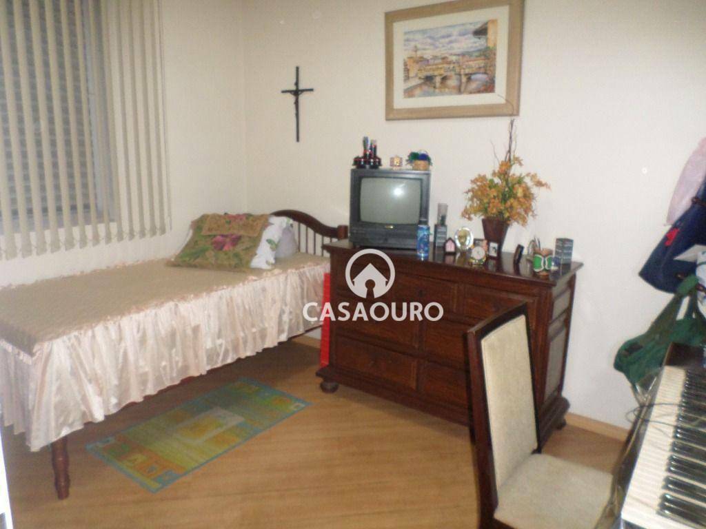 Apartamento à venda com 3 quartos, 95m² - Foto 5