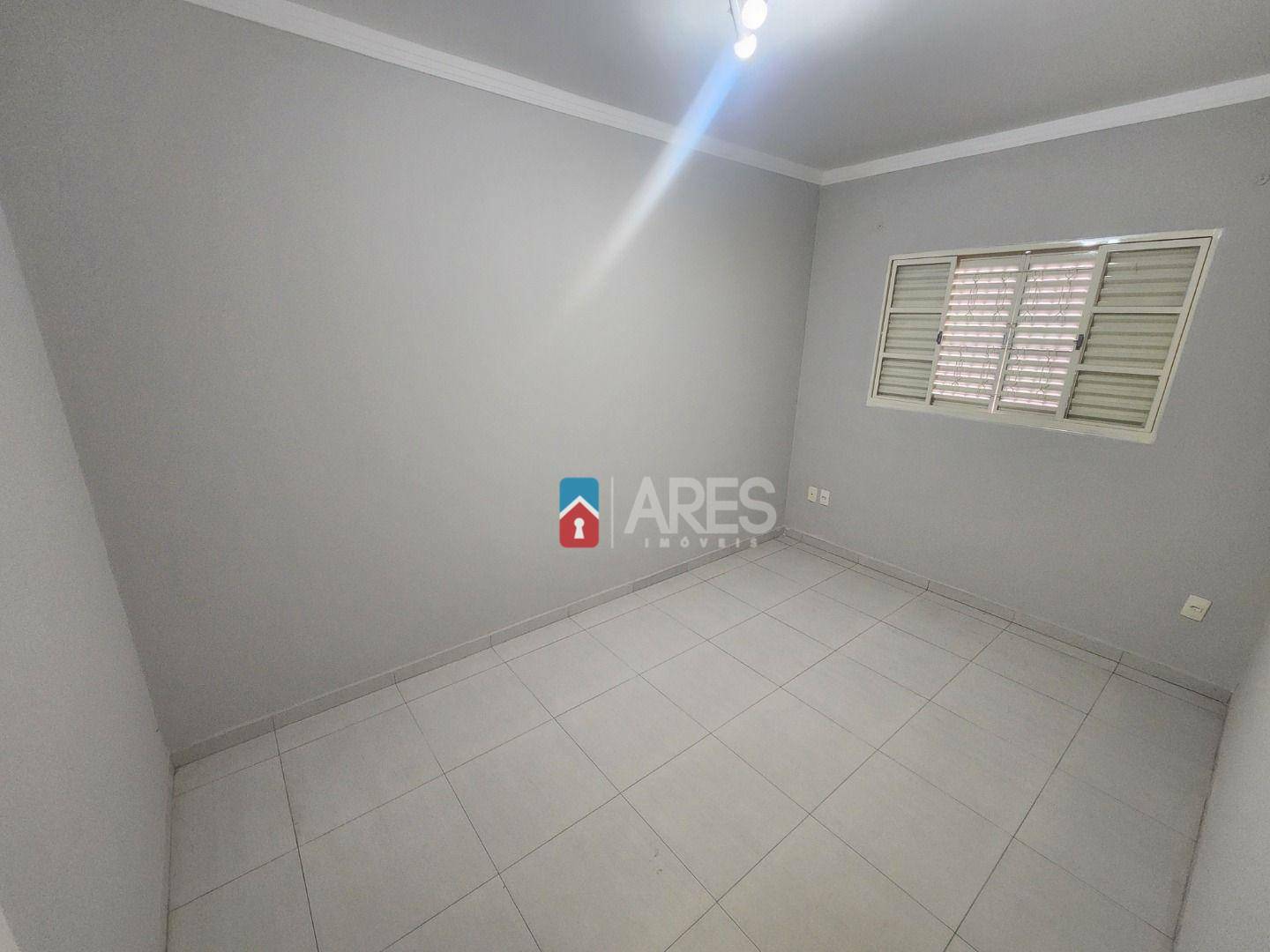 Casa à venda com 3 quartos, 139m² - Foto 13