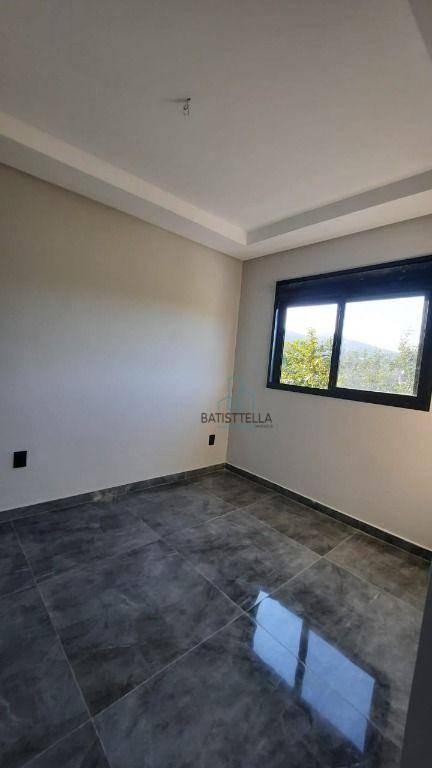 Sobrado à venda com 3 quartos, 115m² - Foto 4