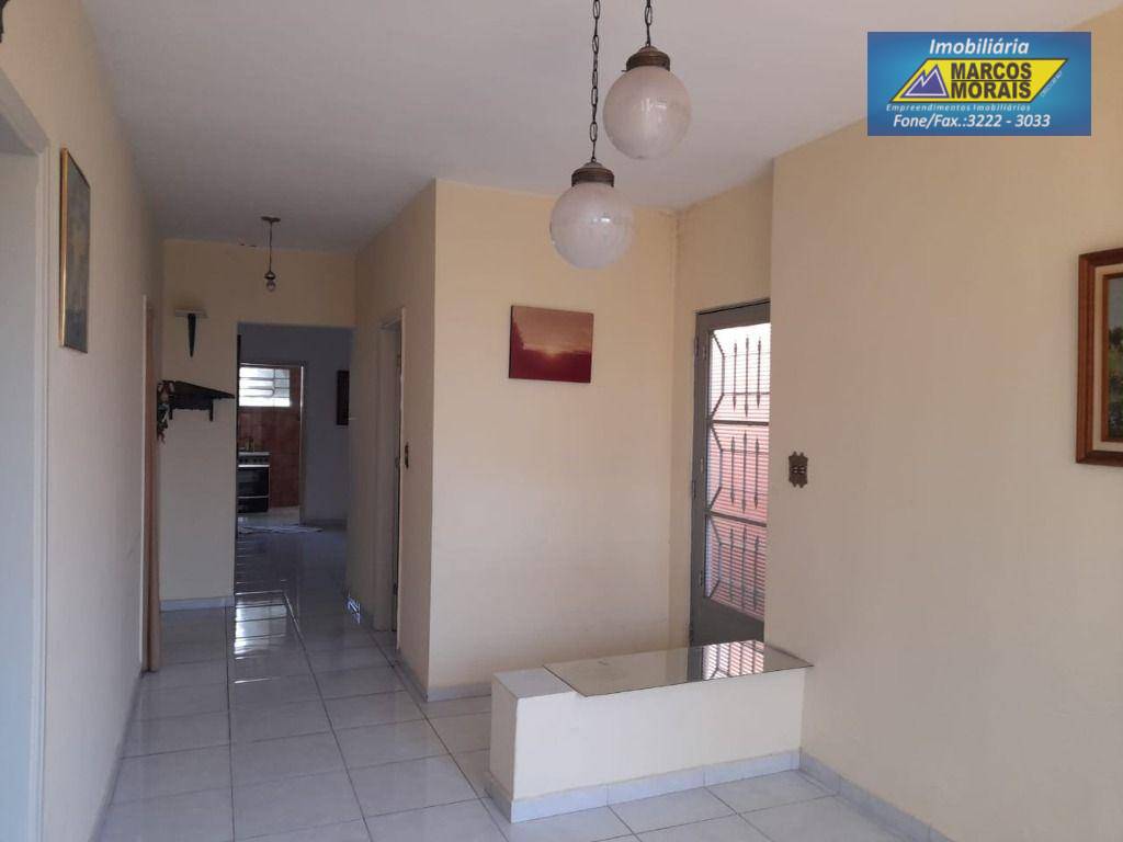 Casa à venda com 3 quartos, 188m² - Foto 17