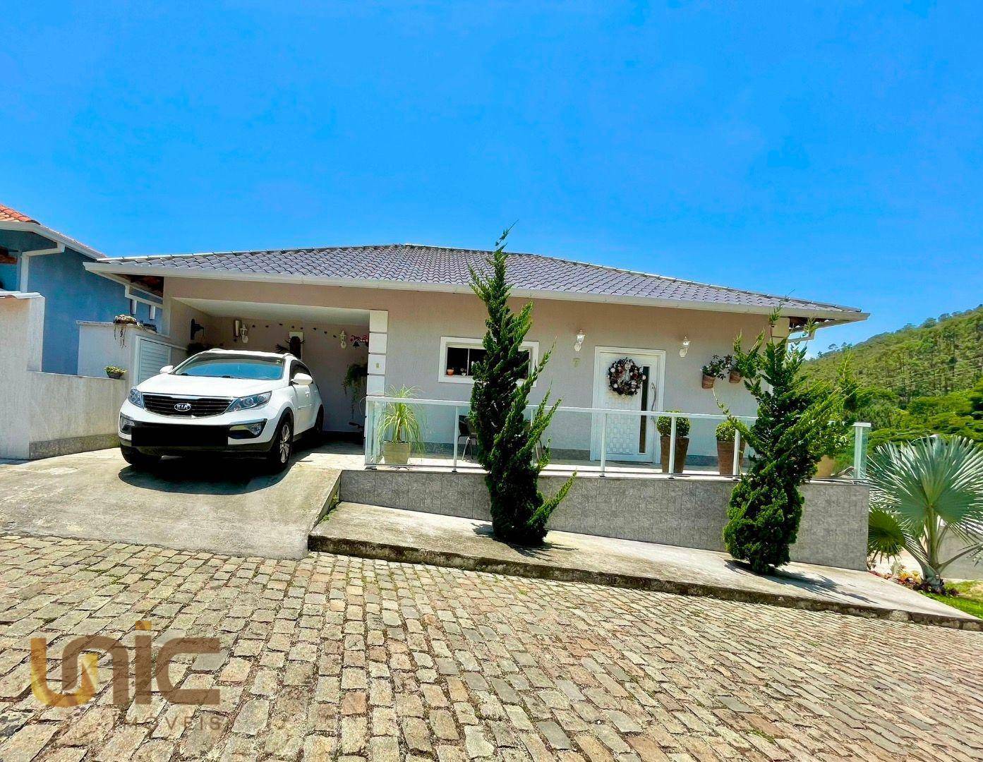 Casa de Condomínio à venda com 3 quartos, 175m² - Foto 2