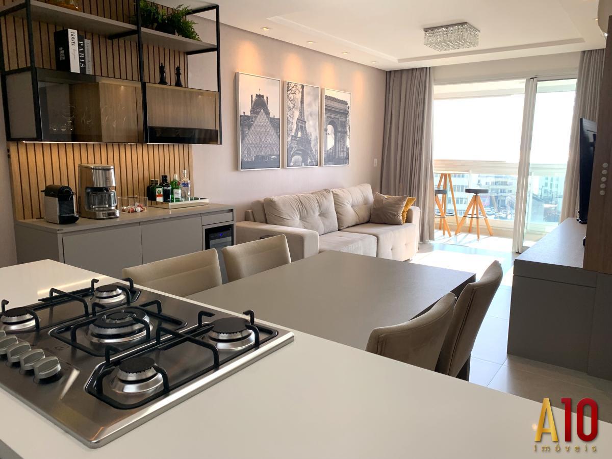 Apartamento à venda com 2 quartos, 83m² - Foto 10