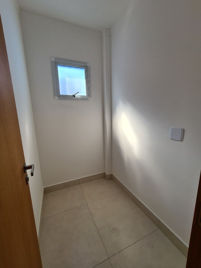 Apartamento à venda com 2 quartos, 103m² - Foto 5