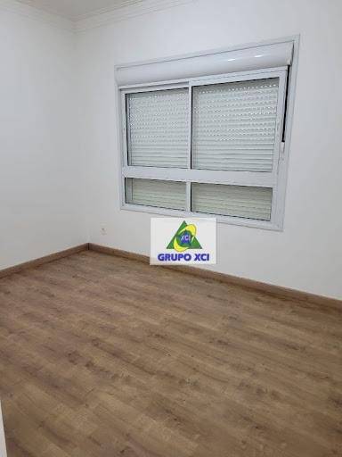 Apartamento à venda com 3 quartos, 119m² - Foto 33