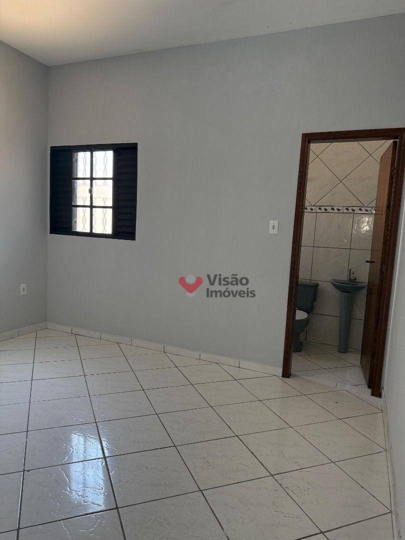 Casa à venda com 2 quartos, 70m² - Foto 9