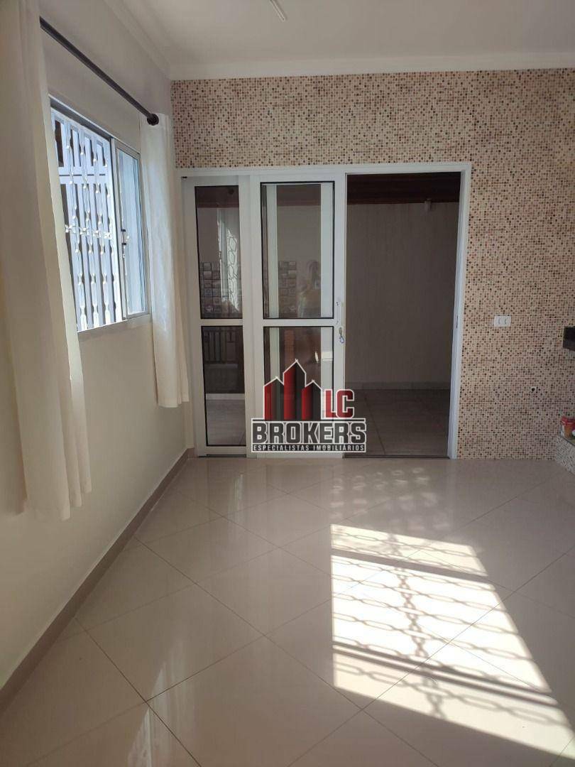 Sobrado para alugar com 2 quartos, 340m² - Foto 35