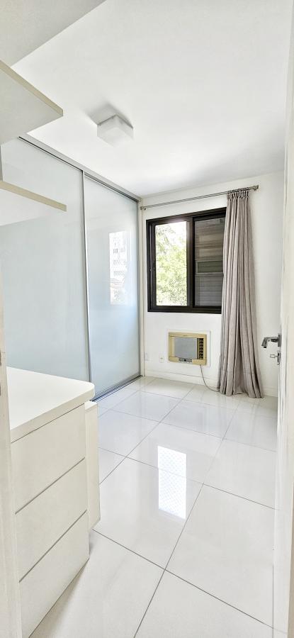 Apartamento à venda com 3 quartos, 98m² - Foto 9