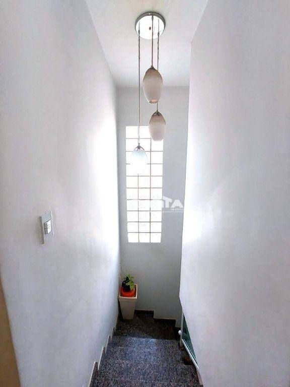 Sobrado para alugar com 2 quartos, 118m² - Foto 10