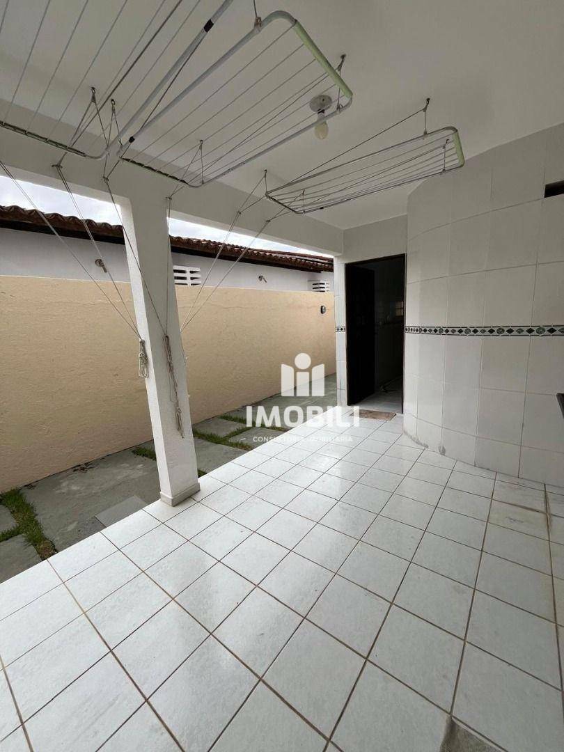 Casa de Condomínio à venda com 4 quartos, 250m² - Foto 20