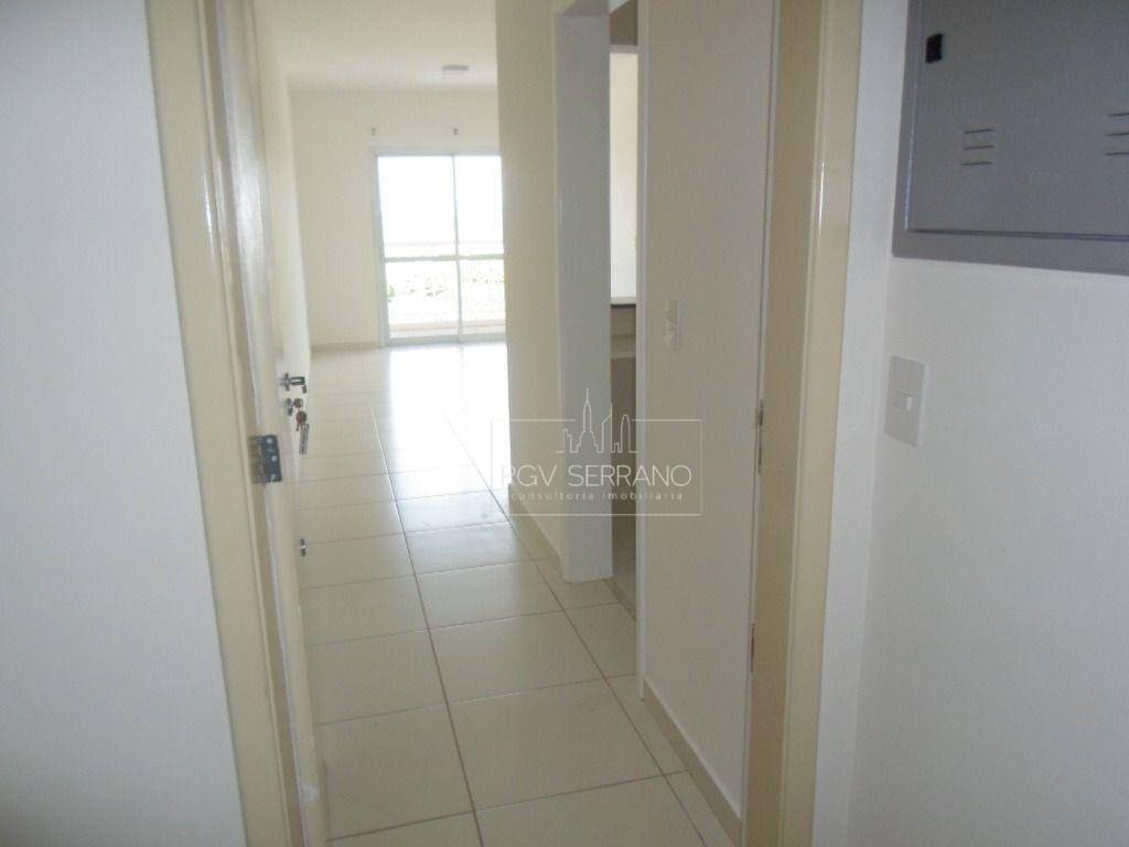 Apartamento para alugar com 2 quartos, 68m² - Foto 10