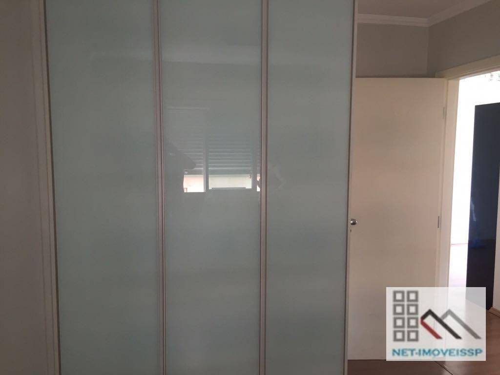 Apartamento à venda com 2 quartos, 62m² - Foto 13