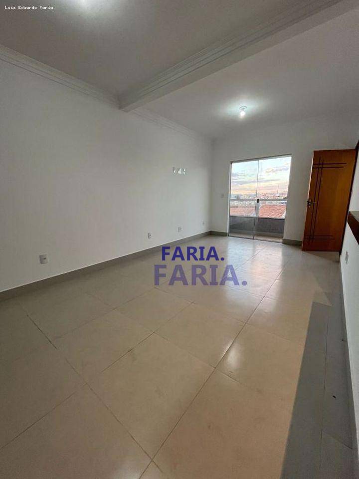 Apartamento à venda com 3 quartos, 107m² - Foto 3