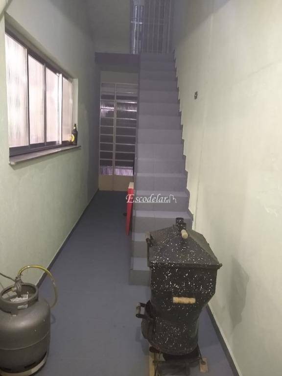 Sobrado à venda com 3 quartos, 210m² - Foto 36