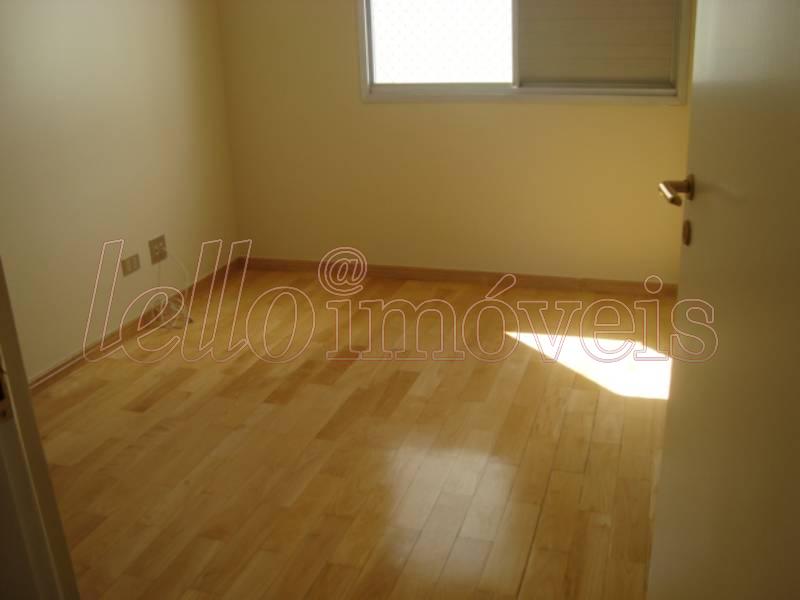 Apartamento para alugar com 2 quartos, 95m² - Foto 14