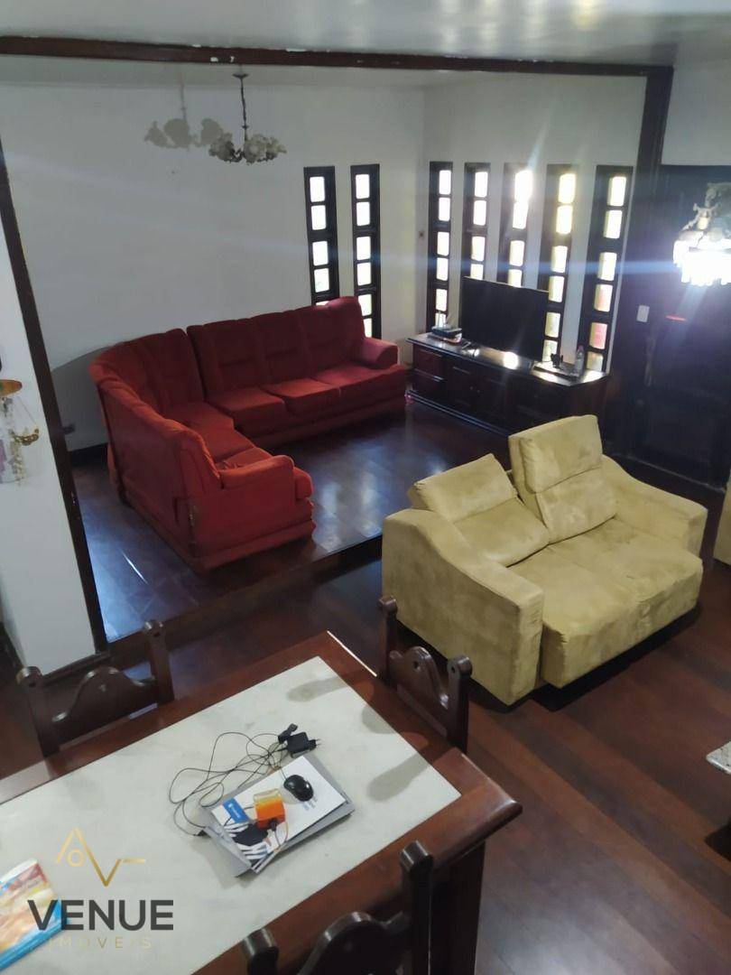 Sobrado à venda com 3 quartos, 280m² - Foto 2