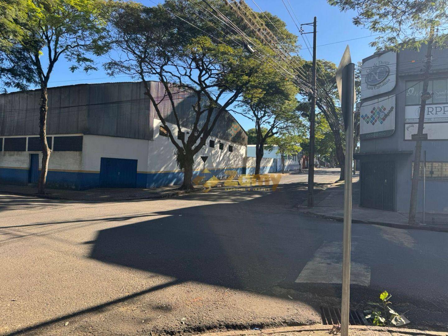 Casa à venda com 3 quartos, 135m² - Foto 23