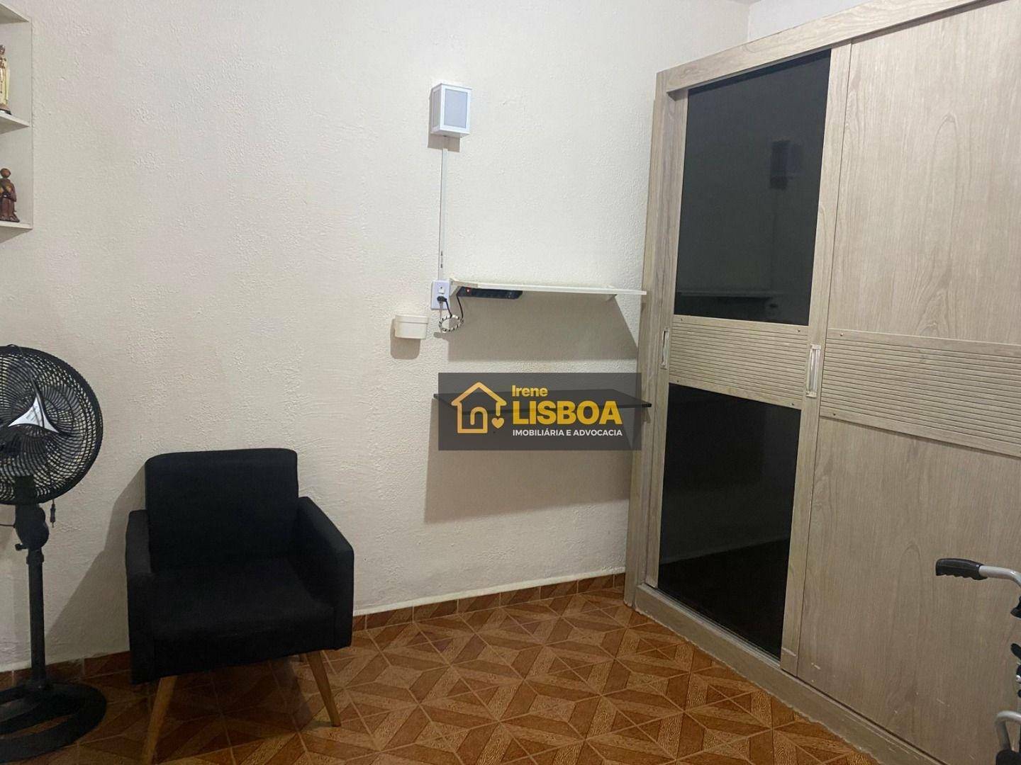 Casa à venda com 3 quartos, 200m² - Foto 13