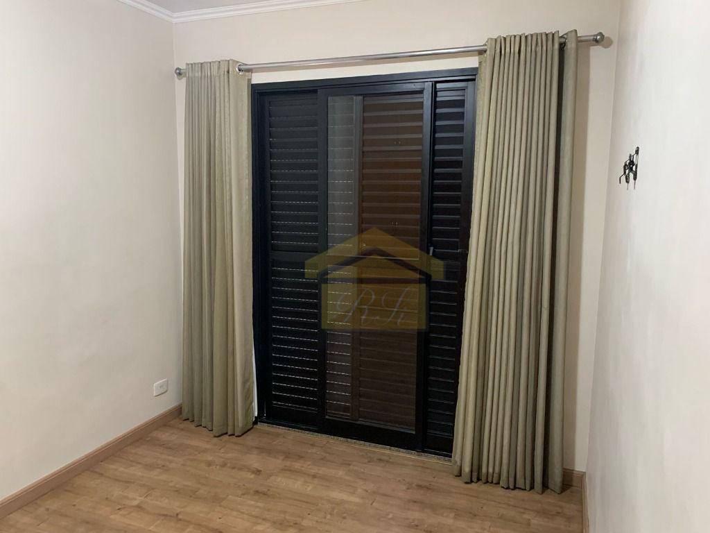 Apartamento à venda com 3 quartos, 96m² - Foto 17