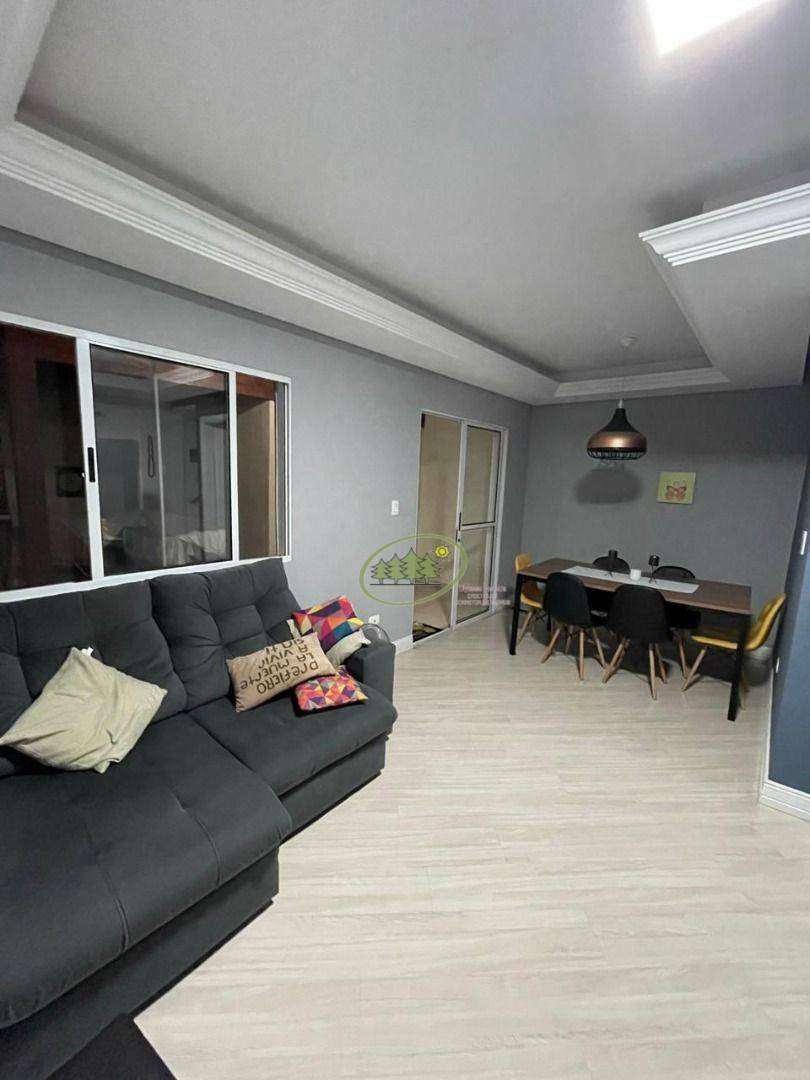 Sobrado à venda com 3 quartos, 120m² - Foto 1