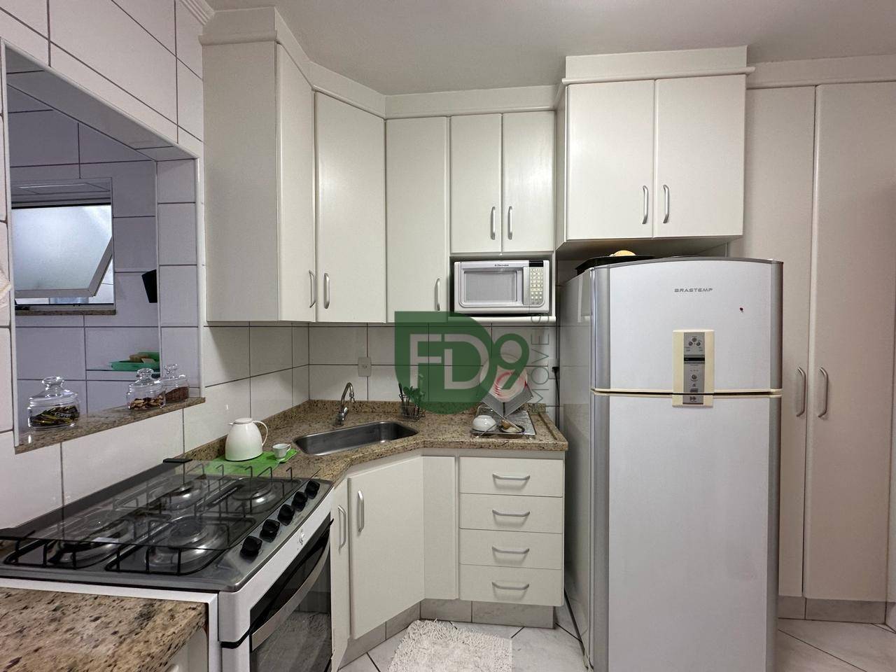 Apartamento à venda com 3 quartos, 75m² - Foto 26