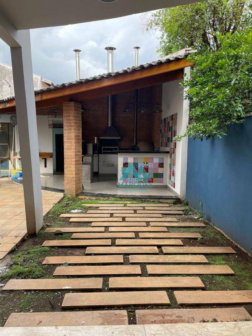 Sobrado à venda com 3 quartos, 390m² - Foto 15