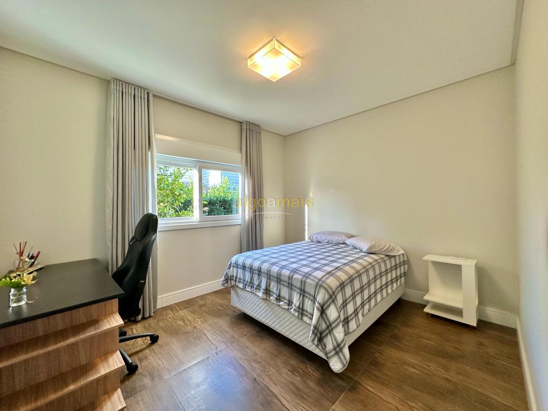 Casa de Condomínio à venda com 3 quartos, 200m² - Foto 25