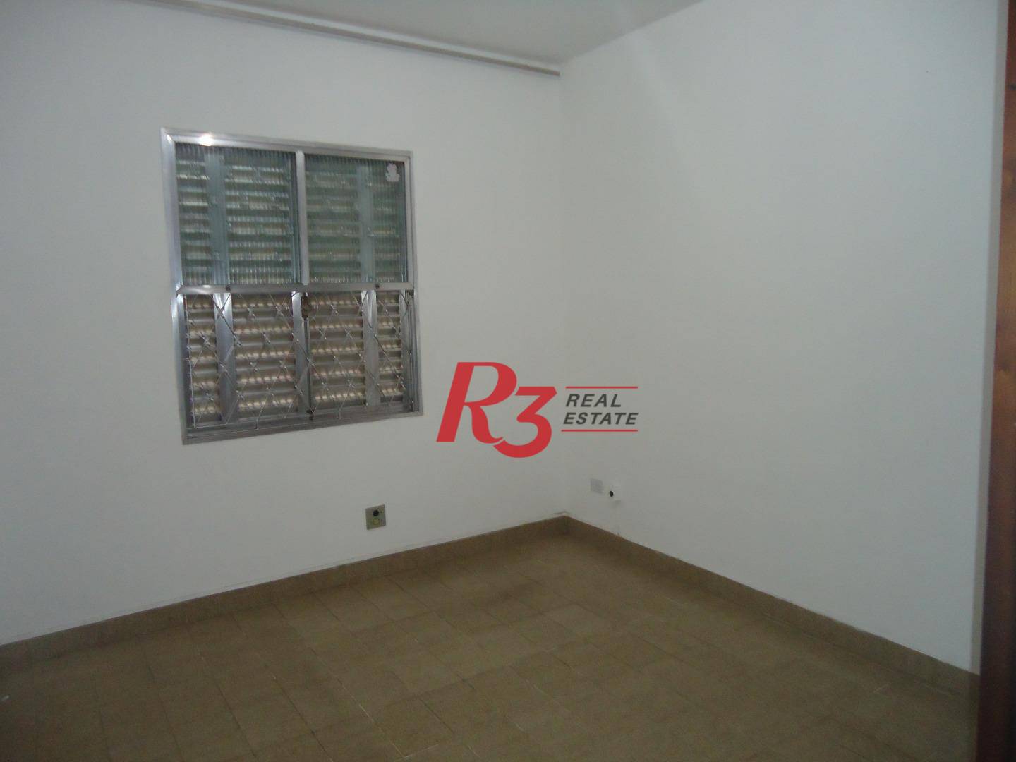 Apartamento à venda com 2 quartos, 56m² - Foto 2