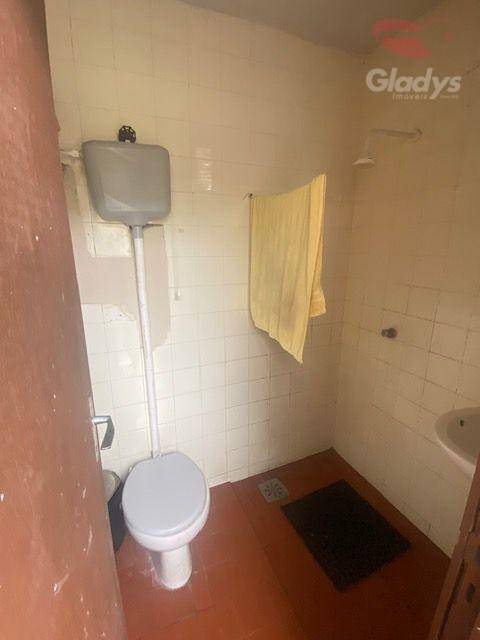 Casa à venda com 3 quartos, 300m² - Foto 23