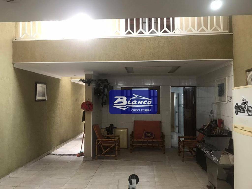 Sobrado à venda com 2 quartos, 138m² - Foto 18