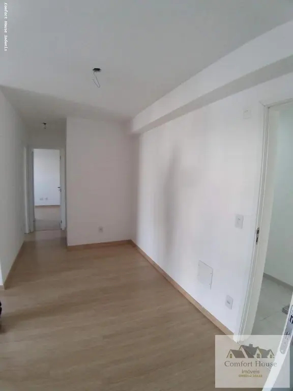 Apartamento à venda com 2 quartos, 66m² - Foto 11