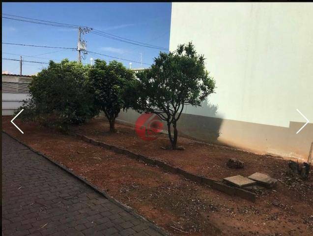 Casa à venda e aluguel com 3 quartos, 120m² - Foto 9