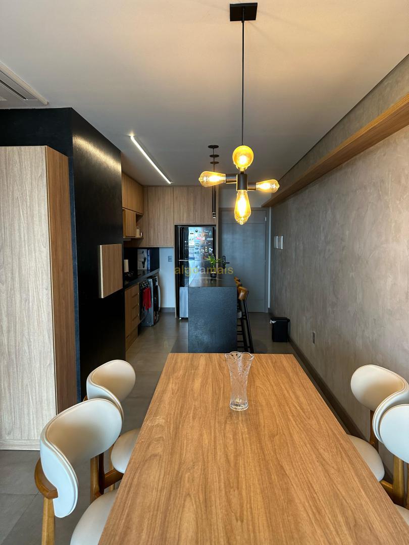 Apartamento à venda com 2 quartos, 72m² - Foto 6