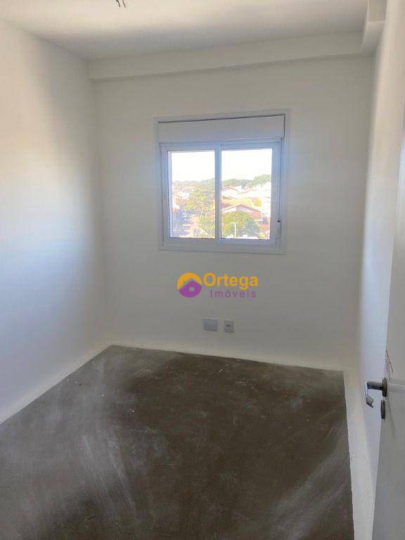 Apartamento à venda com 3 quartos, 75m² - Foto 12