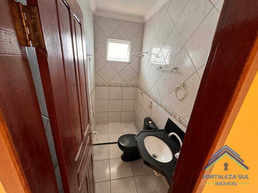 Casa à venda com 3 quartos, 88m² - Foto 6