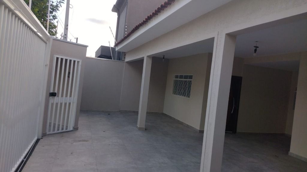 Casa à venda com 3 quartos, 360m² - Foto 15